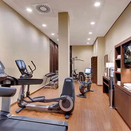 Отель By Marriott East 4*