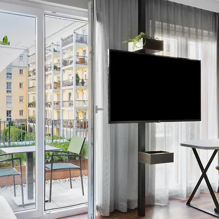 Отель By Marriott East 4*