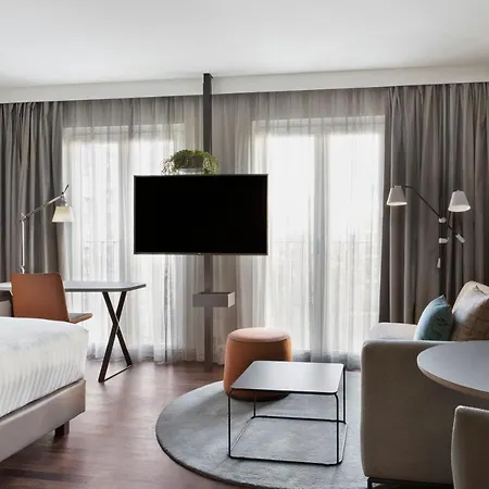 By Marriott East Отель Мюнхен