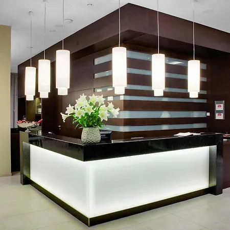 By Marriott East Hotel