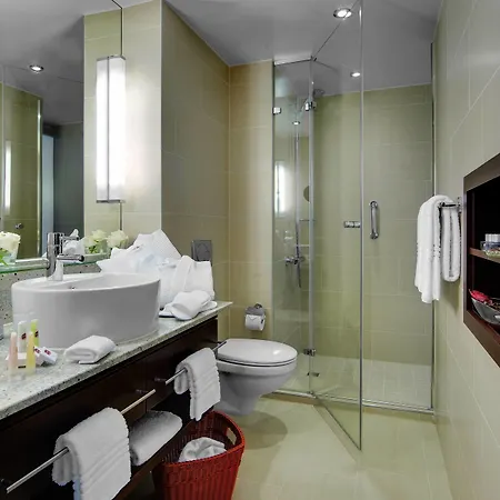Hotel By Marriott East 4*