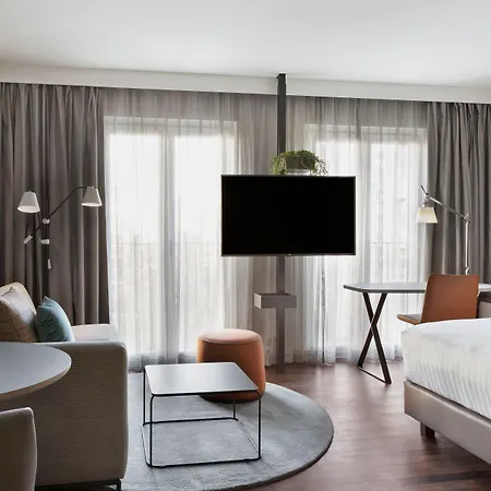 By Marriott East 4* Мюнхен