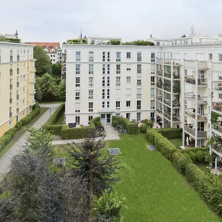 By Marriott East Отель 4*