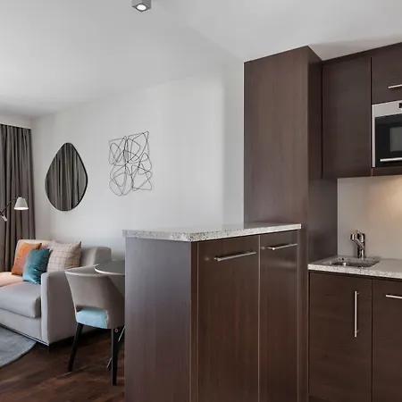 By Marriott East 4* Мюнхен