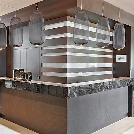 By Marriott East Otel 4*