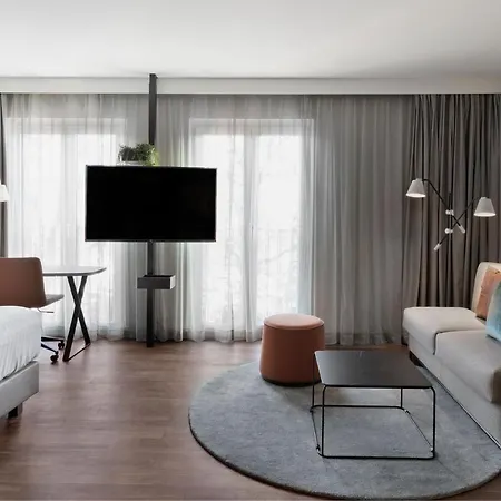Отель By Marriott East 4*