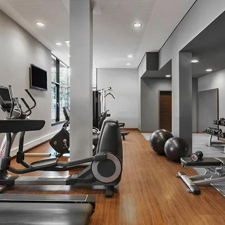 By Marriott East Отель Мюнхен