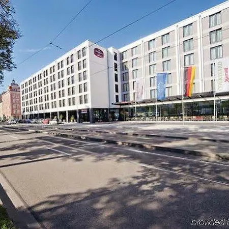 By Marriott East Мюнхен