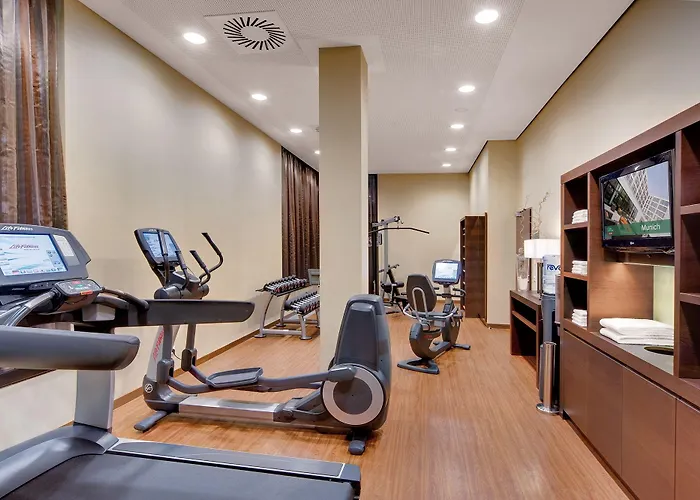 By Marriott East Hotell