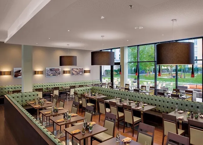 By Marriott East 4* München