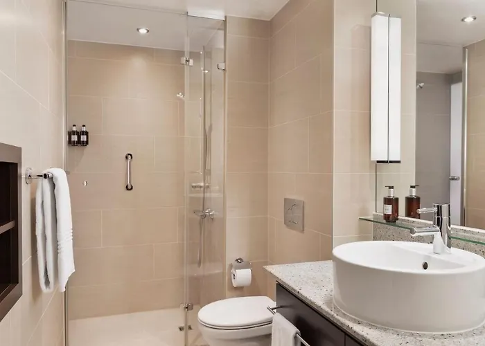 Hotell By Marriott East