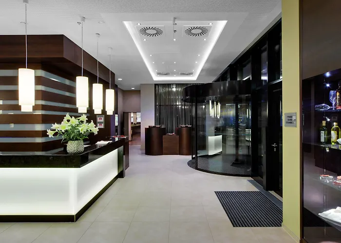 Hotell By Marriott East 4*