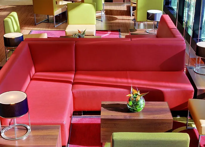 Szálloda By Marriott East