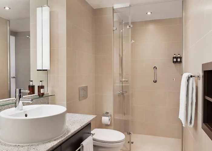 By Marriott East 4*